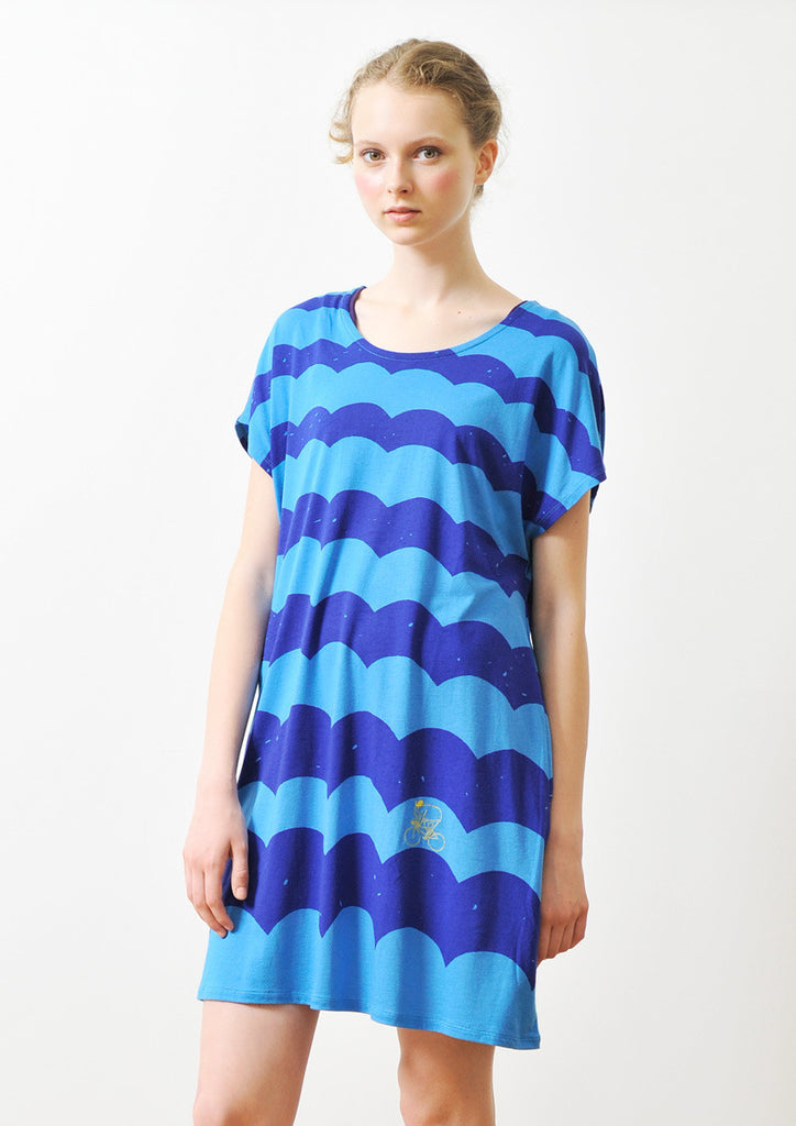 A Line Short Sleeve One-Piece (Wave)