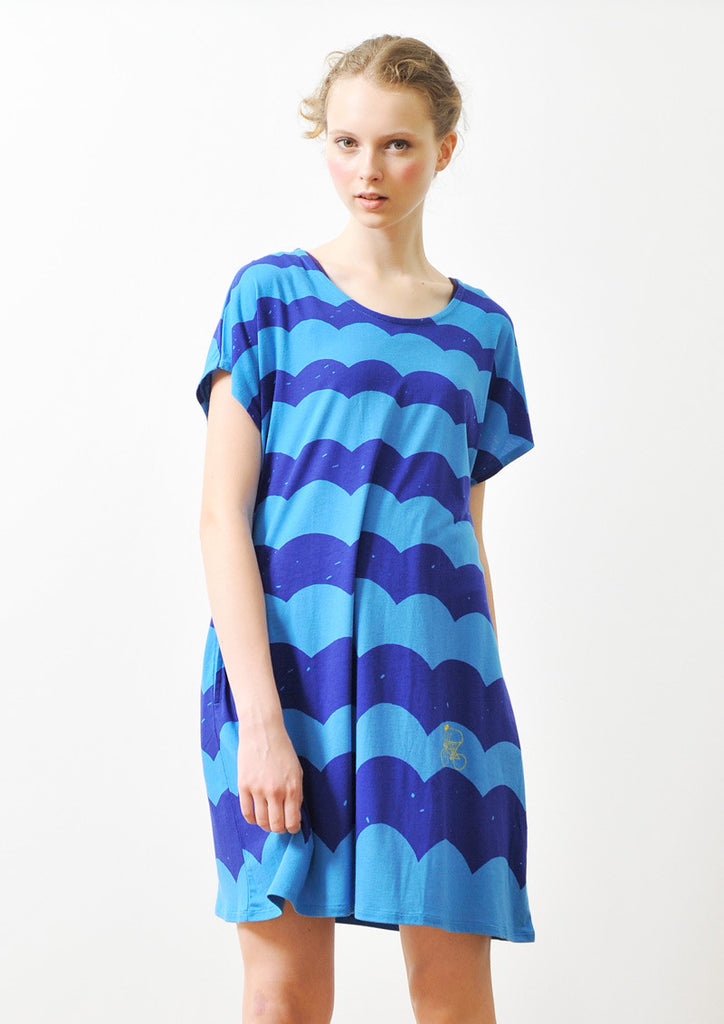 A Line Short Sleeve One-Piece (Wave)